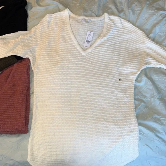 New York & Co sweater bundle - Picture 2 of 5